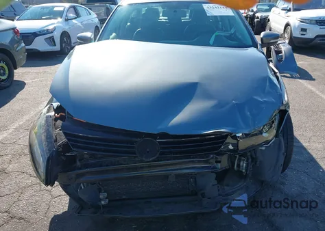 2014 Volkswagen Jetta 1.8T Se z USA, uszkodzony, nr VIN 3VWD17AJ9EM270912